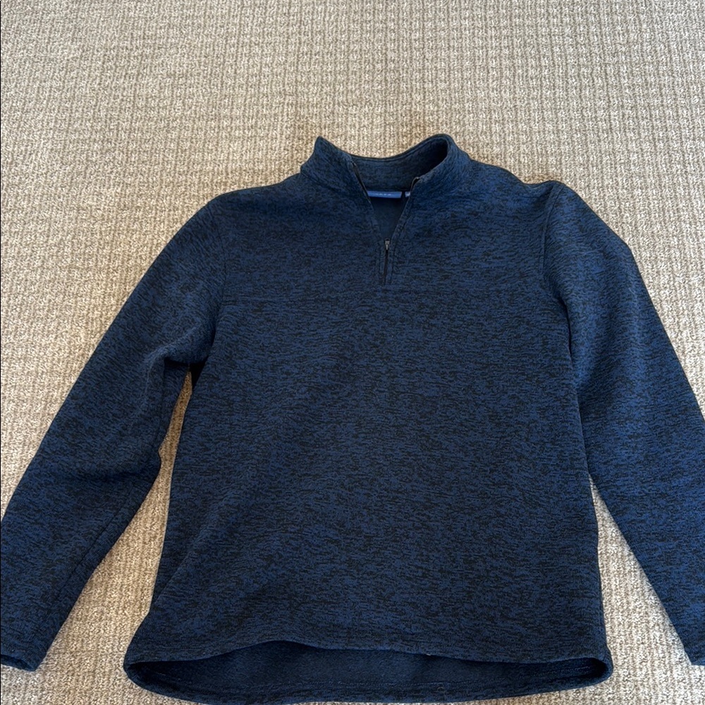 Men’s Apt 9 Quarter Zip Hoodie.  Size Large